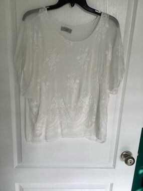 Angel White Floral Embroidered Chiffon Blouse